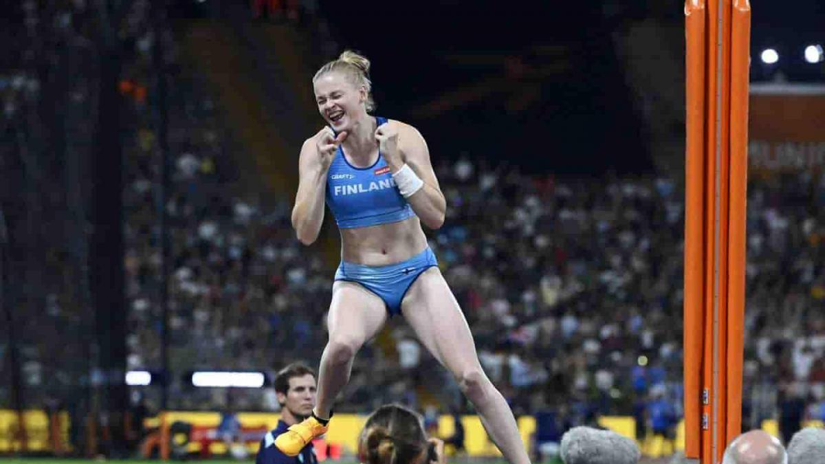 women's pole vault world championships 2022