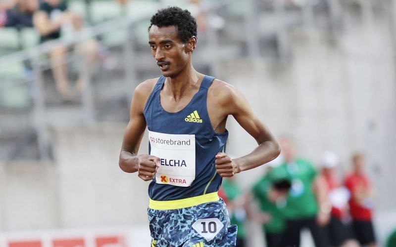 Yomif Keyelcha Smashes World Half Marathon Record With 5730 Watch